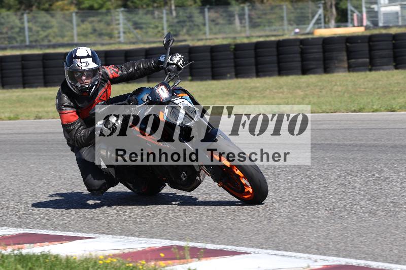 Archiv-2025/48 25.08.2025 Cornu Master School ADR/blau-bleu/0-3